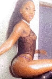 BELLE BLACK