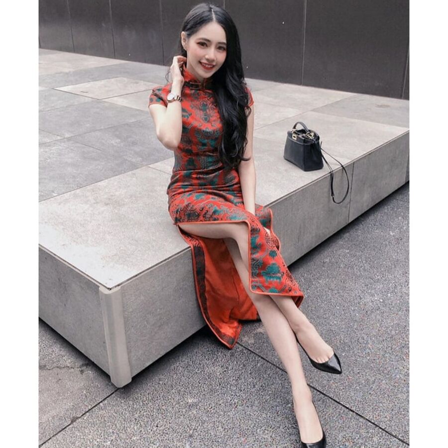 Asian Milfs + Heels