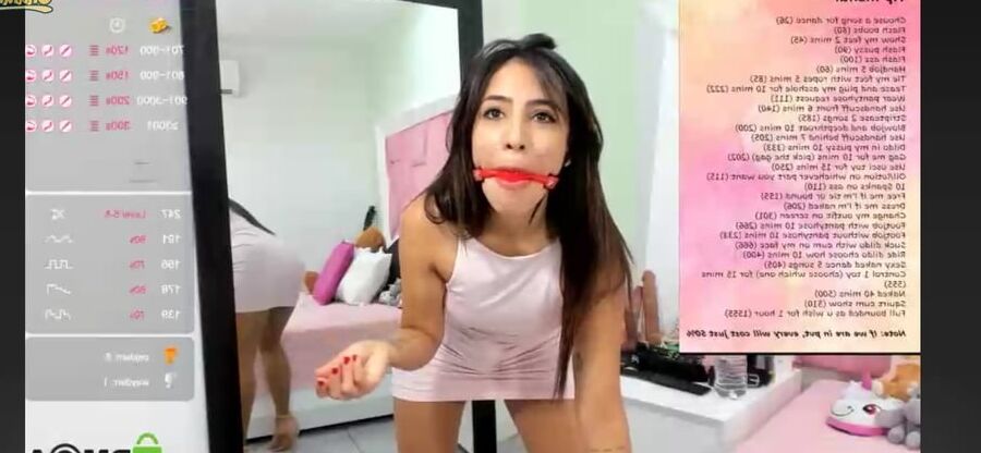 Liz blumes webcam pantyhose model