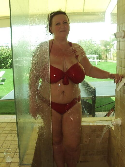 Mature ladys with big chubby tits
