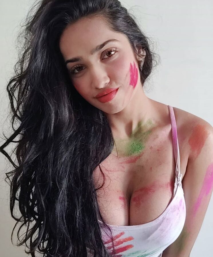 Aditi Mistry Big Boobs Big Ass