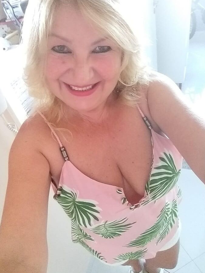 Cassia Navarro ... Faceb
