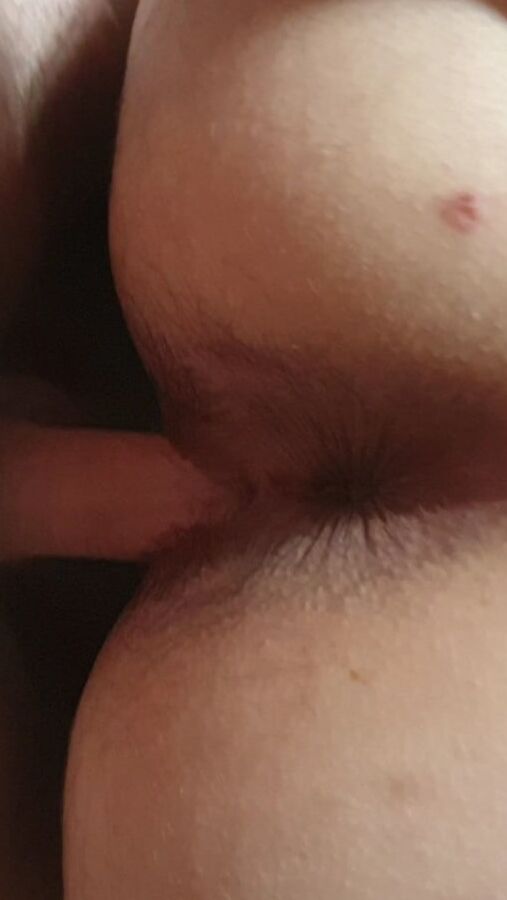 Je baise ma coquine , elle prend un pied fou