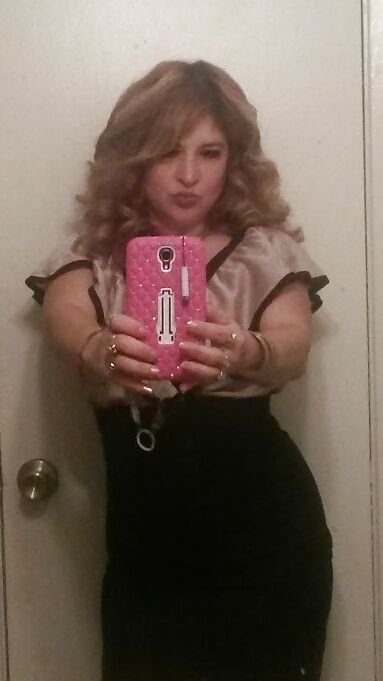 Latina MILF Ass