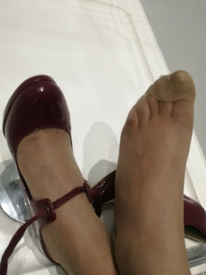 SMA asian mature feet