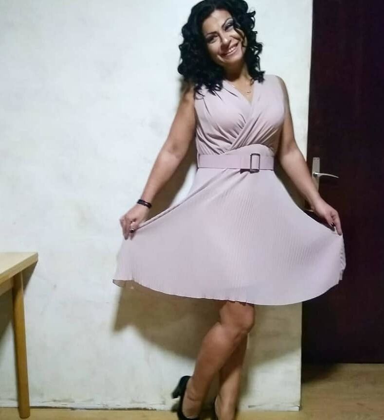 Serbian Milf Mom