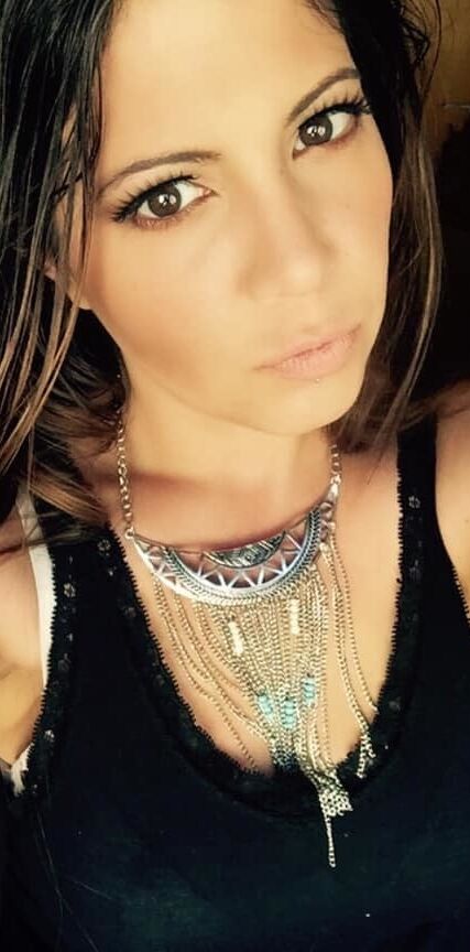 beauty brunette