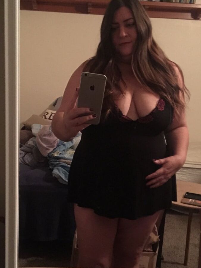 Brunette MILF