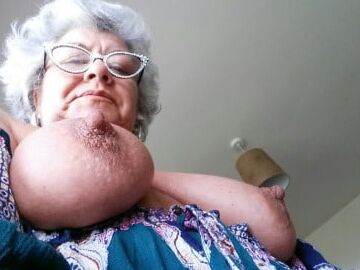 Pretty MILFS