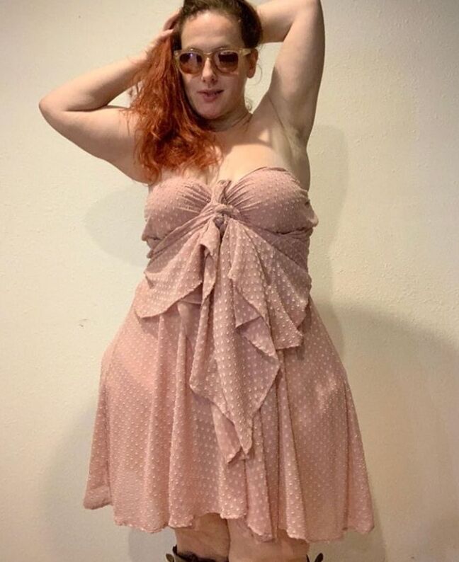 MEGA Big Butt MILF