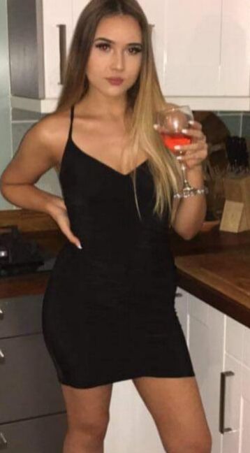 Blonde Goddess Kat