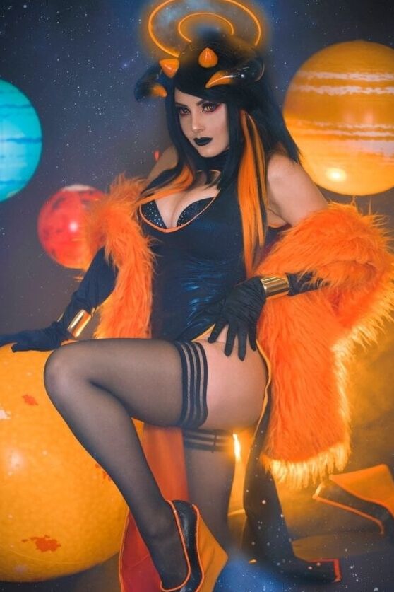 Amazing Babe - Jessica Ashley