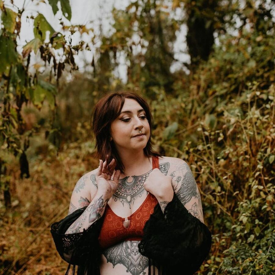 Sexy Tattooed BBW Ex-girlfriend
