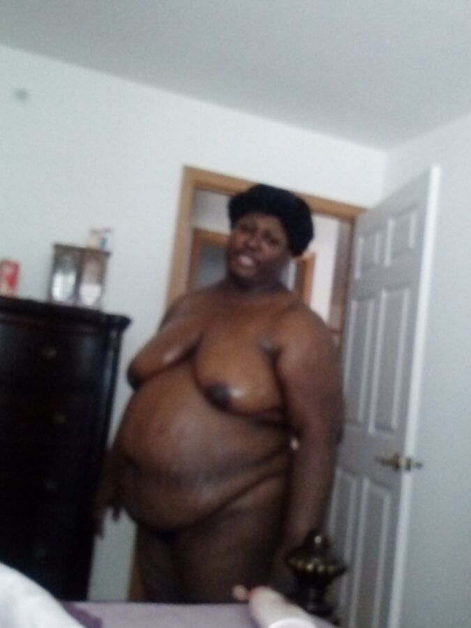 Beautiful Black Pregnant Wife Fully Exposed