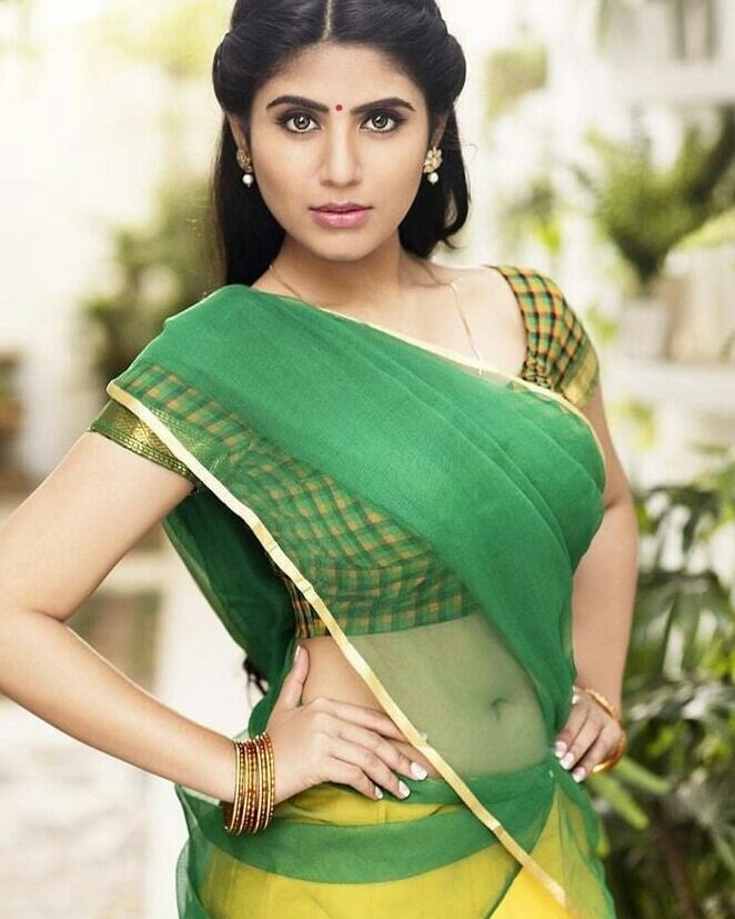 hot chesty modle indian