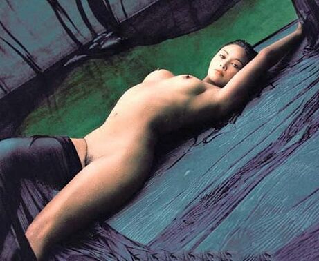 Tia carrere hot