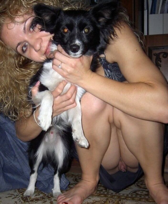 Upskirts pussy lips