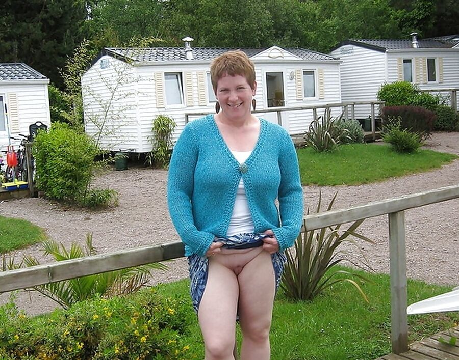 UK Midlands wife