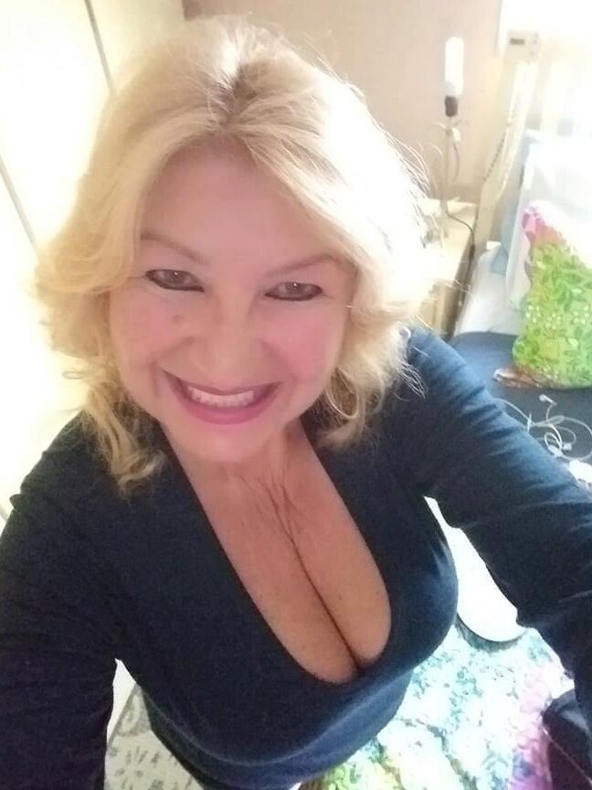 Cassia Navarro ... Faceb