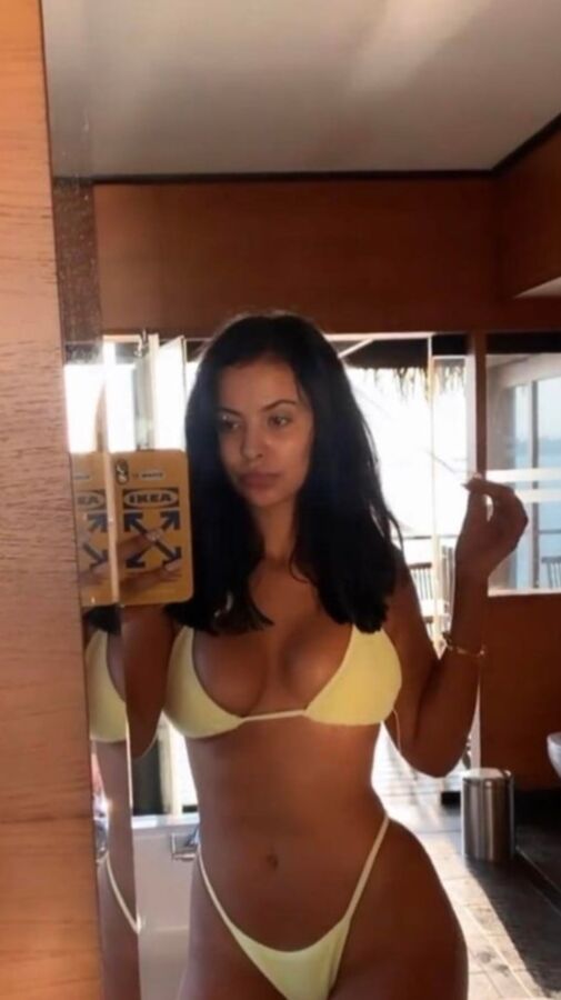 Celebs I&;d love to hate fuck