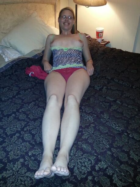 Everyday Milf Next Door Exposed