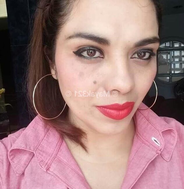 NRI KI NANGI GAND AUR FUDDI
