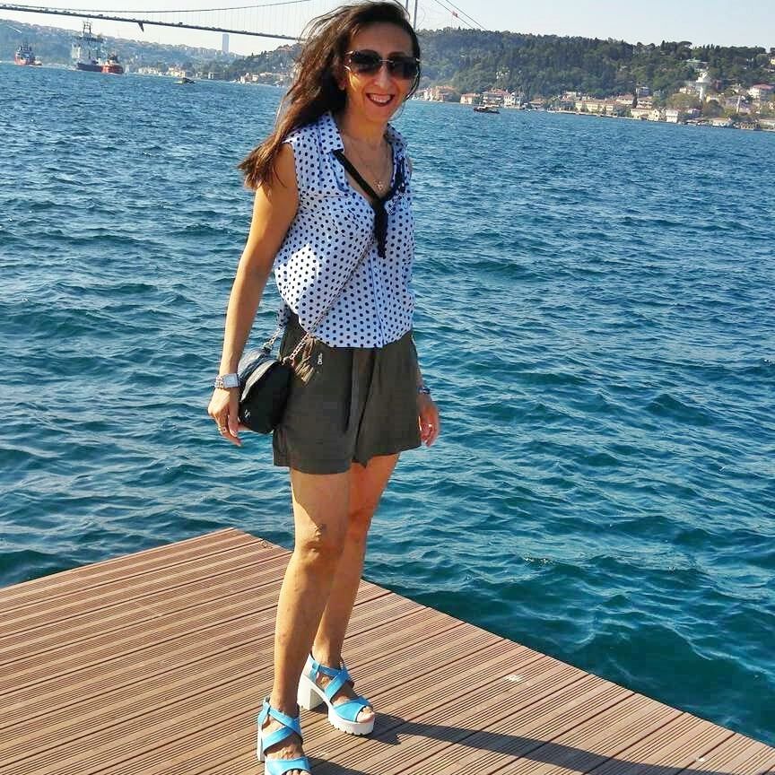 Turkish Milf Legs Skirt Nylon Turk olgun evli dul dress