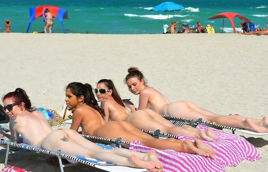 Beach couples who turn me on