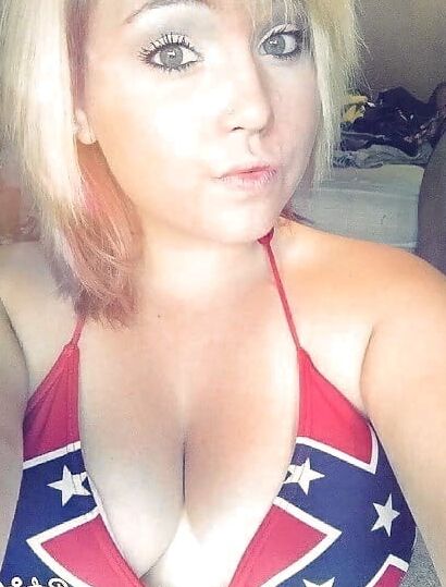 Sexy Southern ladies