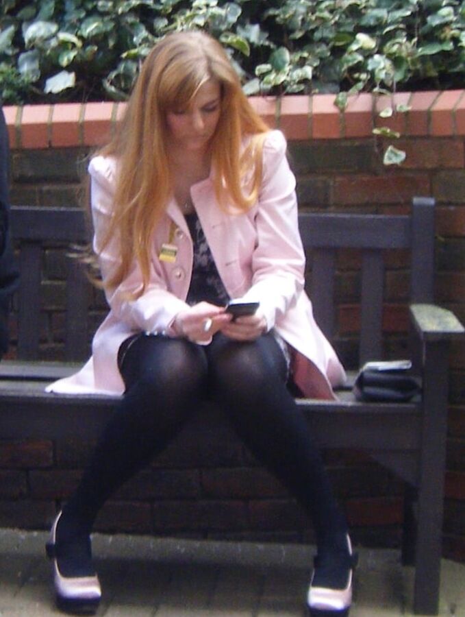 Street Pantyhose - Brit Chicks on the Street
