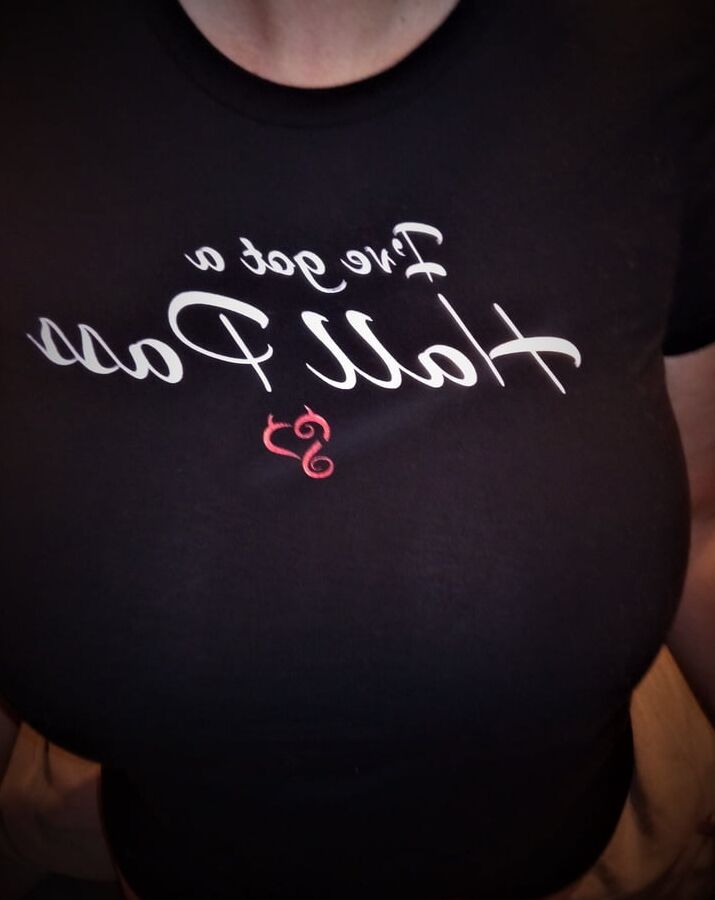 cloths about that slutwife life