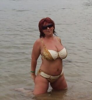 Mature ladys with big chubby tits