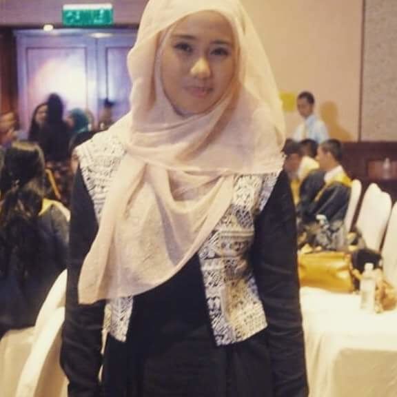 Melayu Tudung Nurul Ahtikah Azran Naked Big Boobs