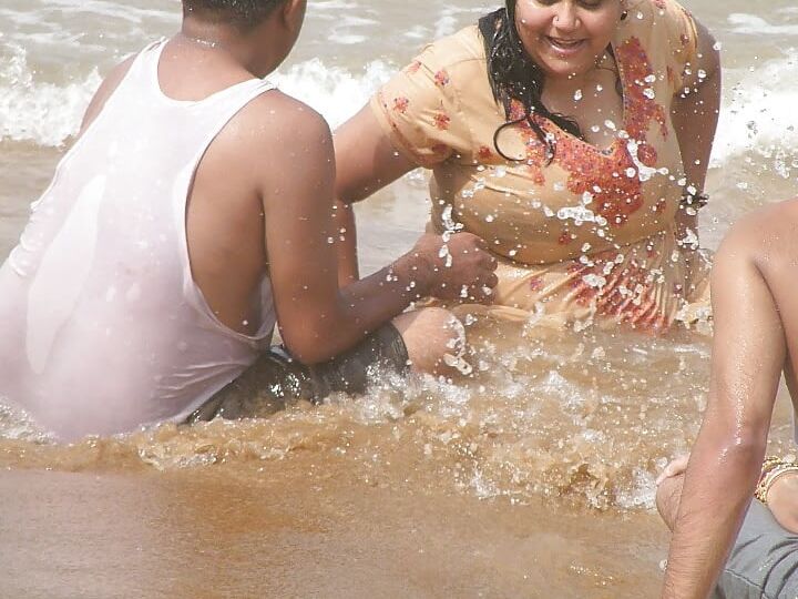 Bath in pubic