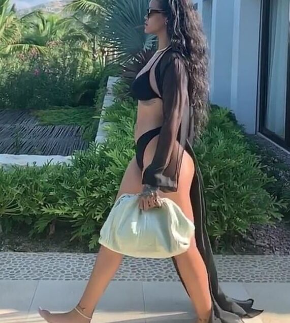Fuck slut Rhianna