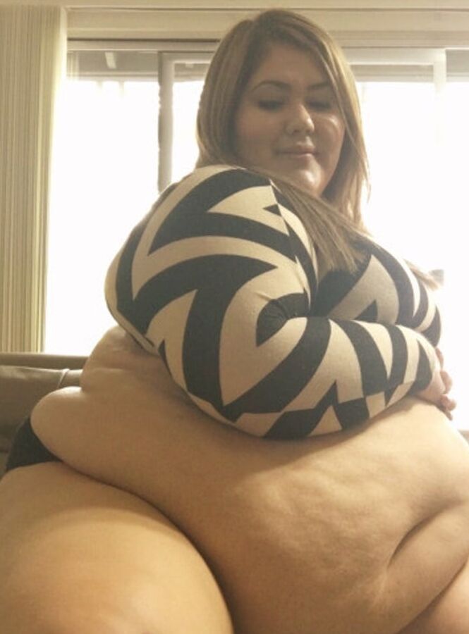 BBW Superfat Women