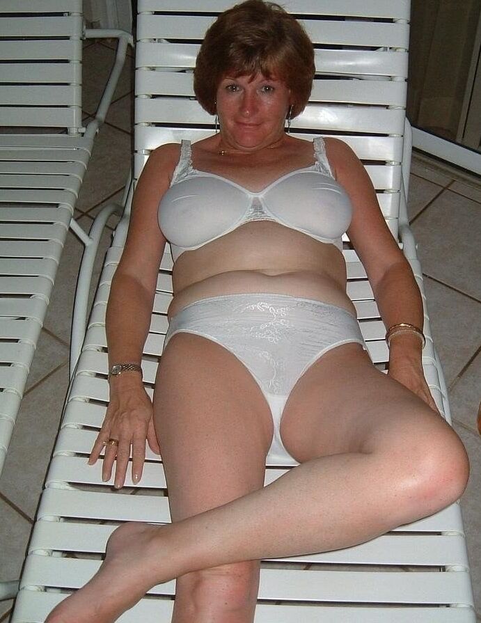 Pretty MILFS