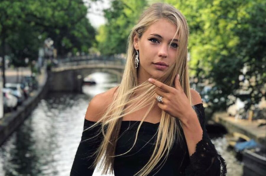 Jutta Leerdam Dutch speed skater