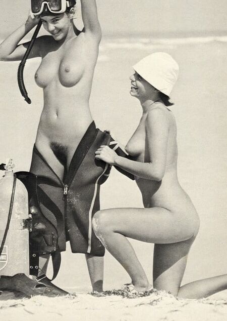 Nudist girls