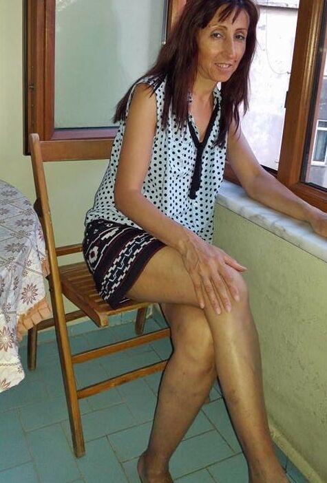 Turkish Milf Legs Skirt Nylon Turk olgun evli dul dress