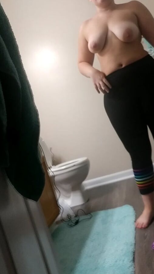 Cuck boyfriend exposed his GF to me