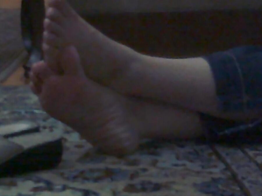 Mature feet