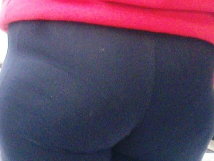 BBW Ass at work,,,