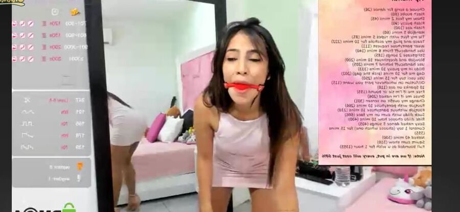 Liz blumes webcam pantyhose model
