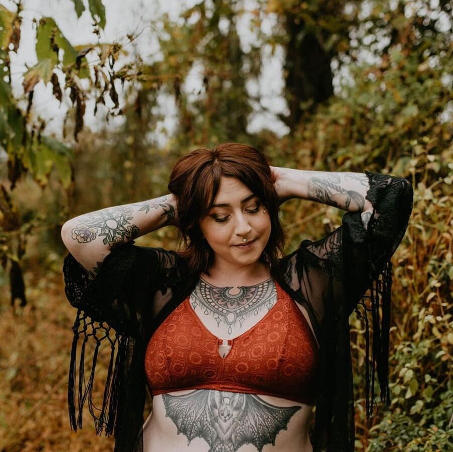 Sexy Tattooed BBW Ex-girlfriend