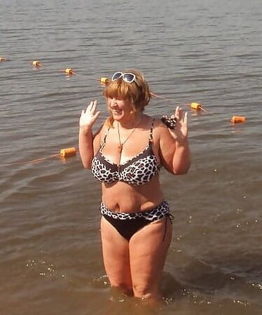 Mature ladys with big chubby tits