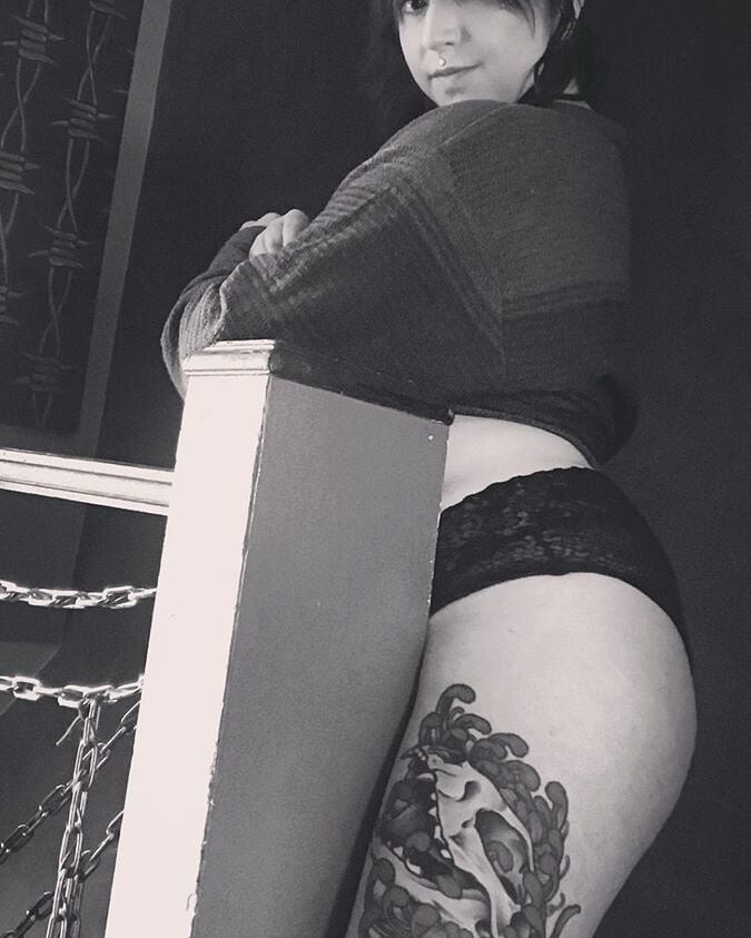 Sexy Tattooed BBW Ex-girlfriend