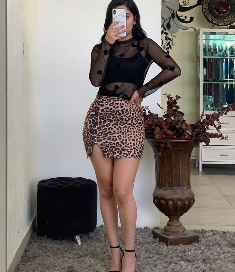 Diana! Nalgona Deliciosa! (Big and Sexy Ass)