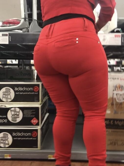 Mature Latina Still Got It