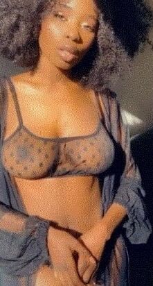BELLE BLACK
